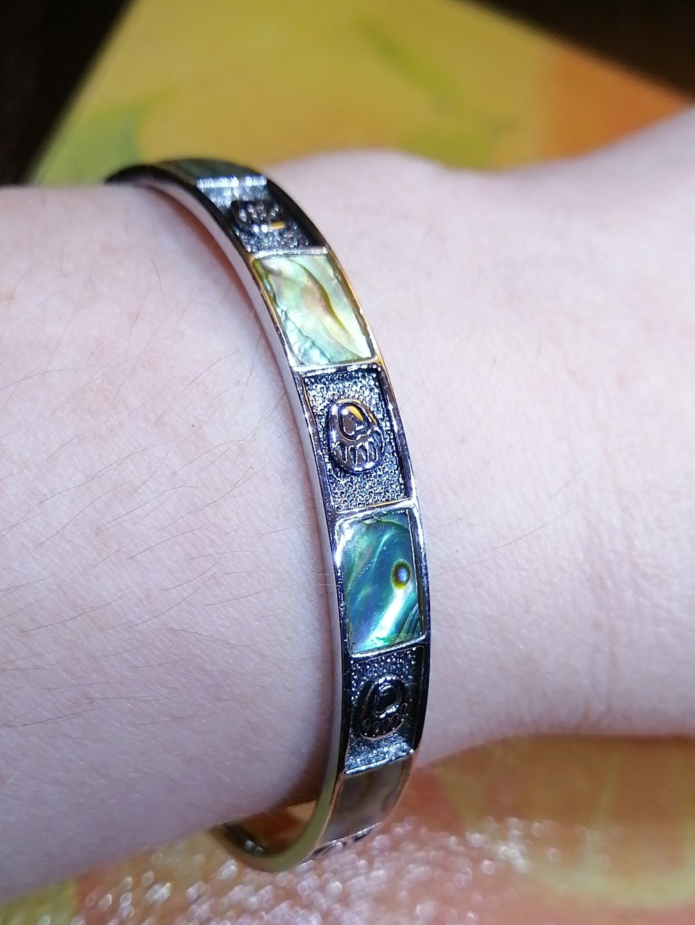 Abalone Inlay Silver Tone Bangle Bracelet Fits 7